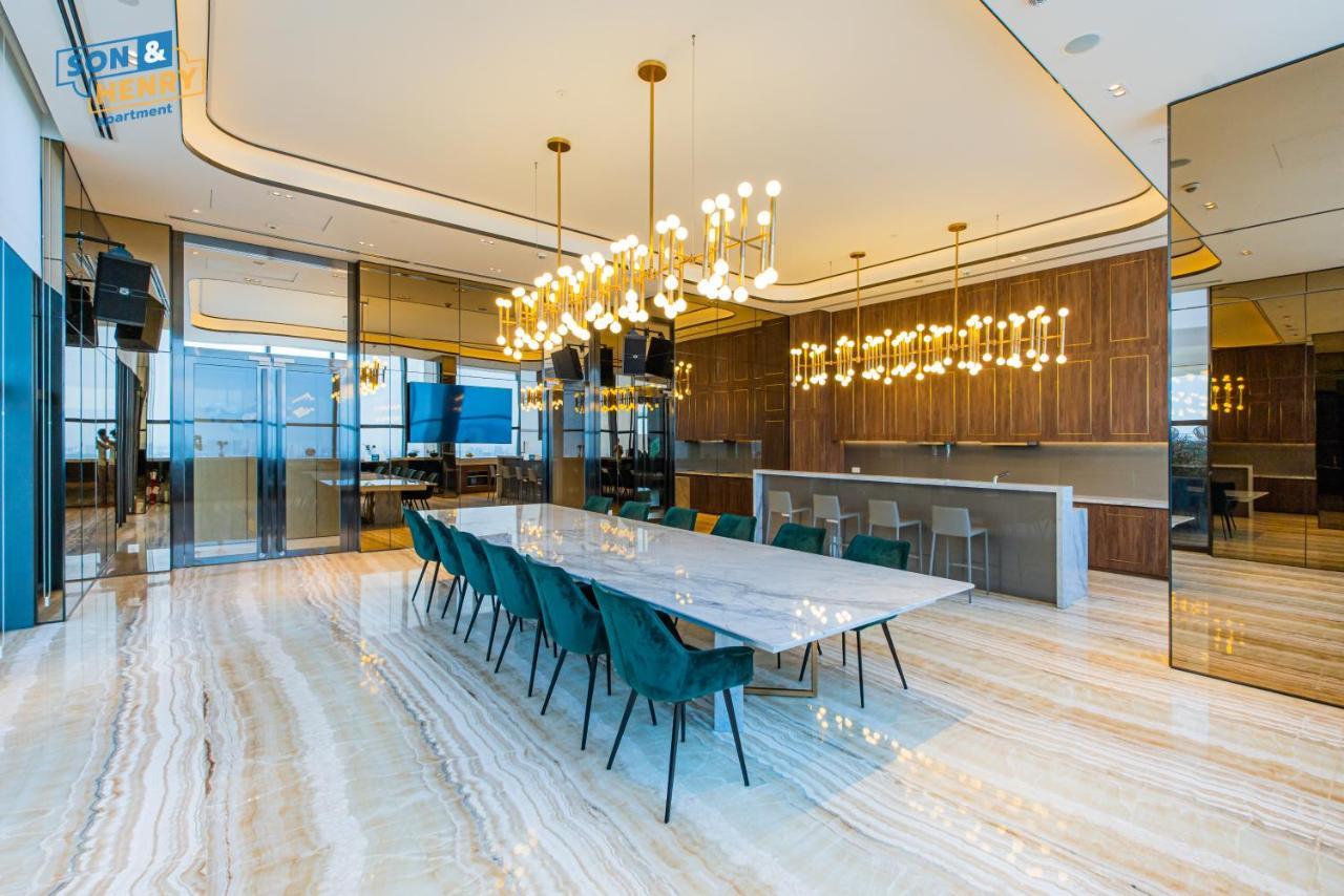 Son&Henry The Marq Luxury Apartment Ho Şi Min Exterior foto